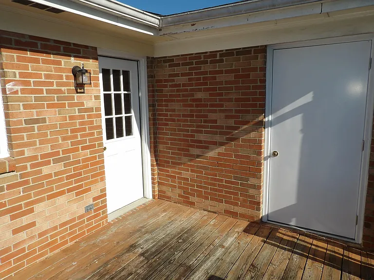 75 Ashwood Ct #3 — Photo 36