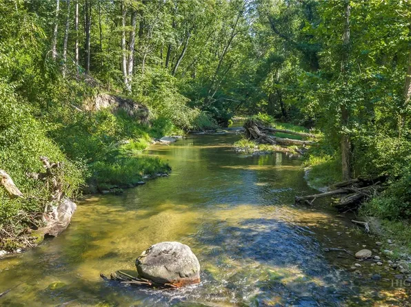 8586 Traphill Road, Traphill, NC 28685