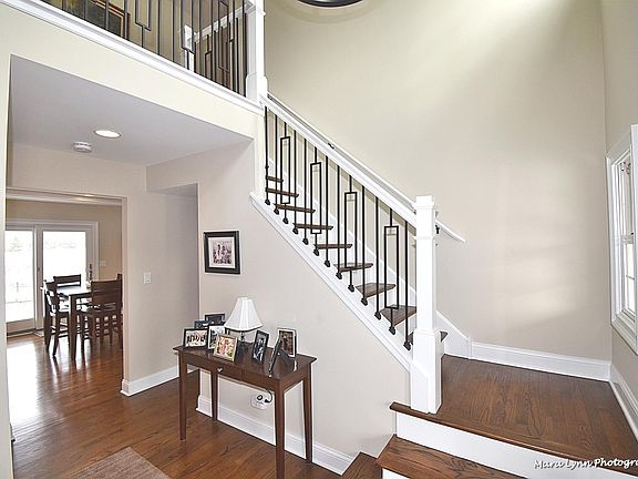 3rd image of 1555 Patricia Ln