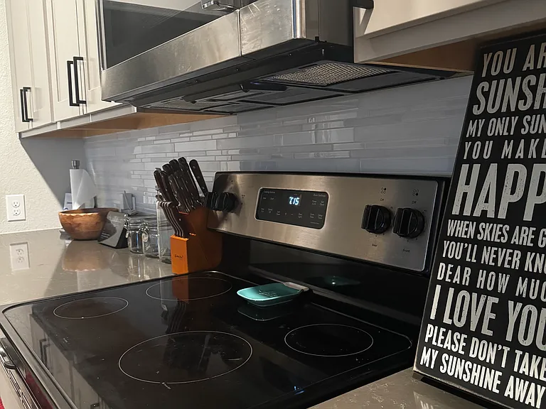 935 W Craig Pl #102 — Photo 13