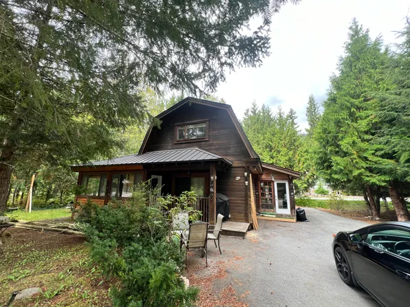 67 Garibaldi Dr, Squamish Lillooet, BC V8E 0A7