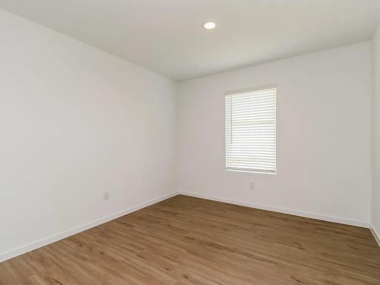 7133 Landings Edge Rd — Photo 14