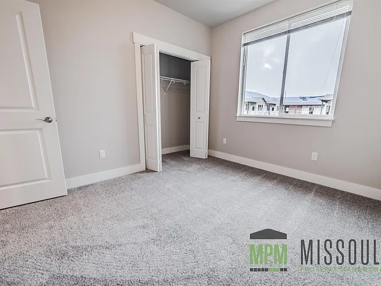 England Blvd. Apartments — Photo 36