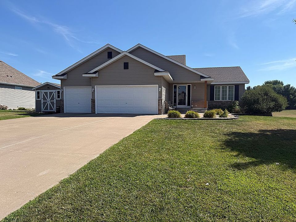 1st image of 29684 Shoreview Cir
