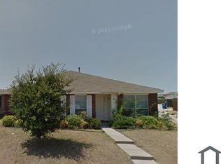 2813 Murphy Dr, Lancaster, TX 75134
