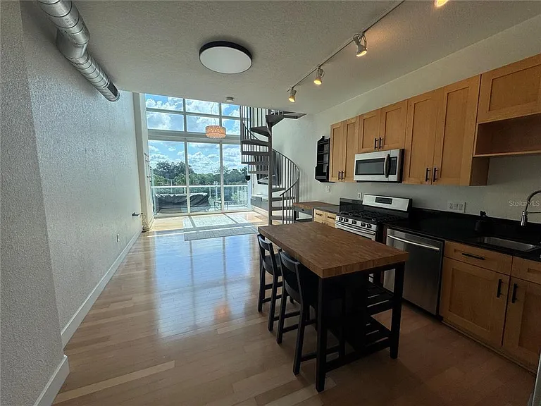 150 E Robinson St #2A — Photo 12