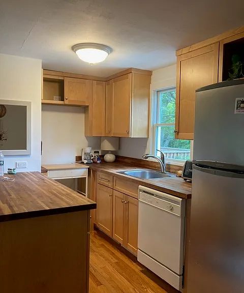 44 Mill Rd — Photo 5