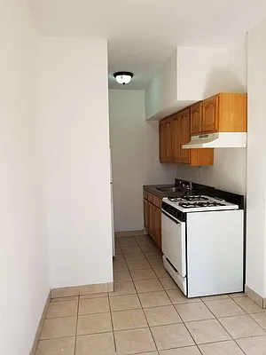 Rented by BRICK & GALO REALTY CORP | media 16