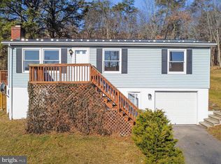 910 Yale St, Cumberland, MD 21502