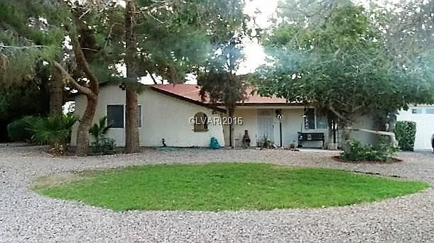 1st image of 977 Crazyhorse Way