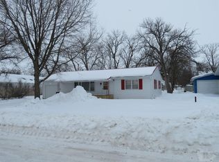 811 2nd St SW, Clarion, IA 50525