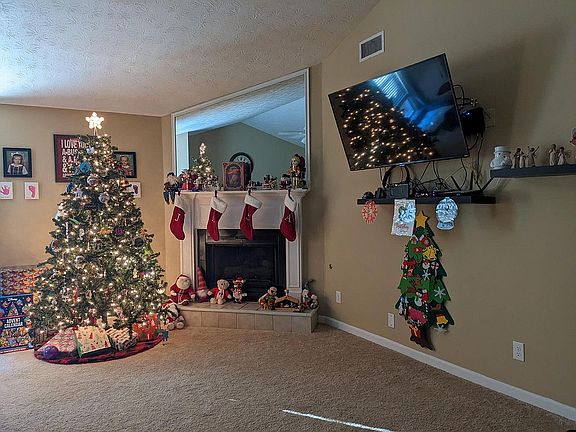 5th image of 143 Hillabee Ct