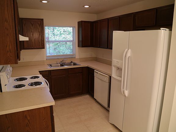 5th image of 5010 Huppel Ave