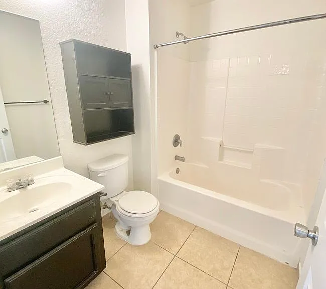 486 S 15th Ave #C — Photo 9