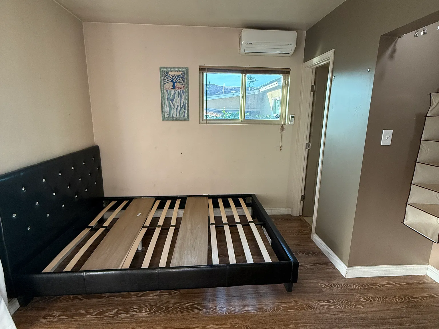 1 bed, 200 sqft, $900 — Photo 3