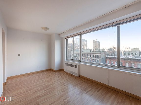 4th image of 400 Central Park W APT 8G
