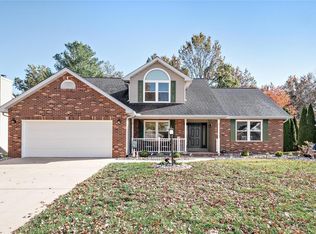 2512 Hunters Rdg, Edwardsville, IL 62025