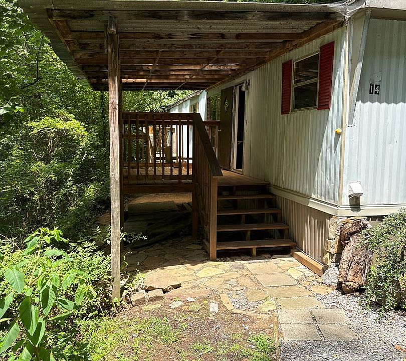 1st image of 14 Baylie Grace Ln
