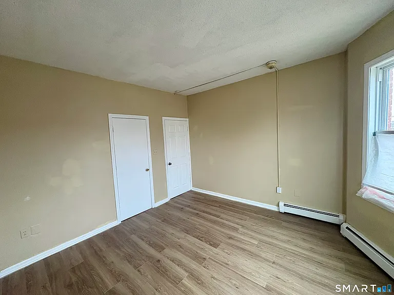 202 Bellevue St #A — Photo 12