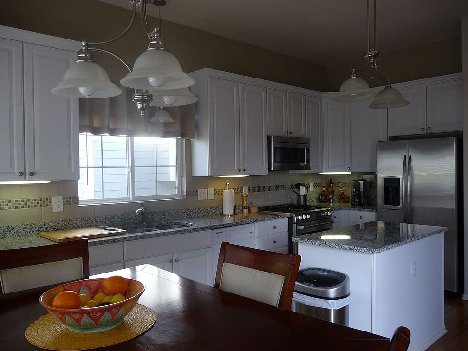 Kitchen With Nook