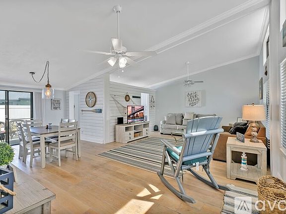 3rd image of 44 Jacaranda Cay Ct #44