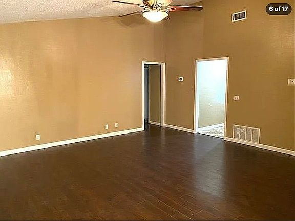 5th image of 6060 Barnes Dr