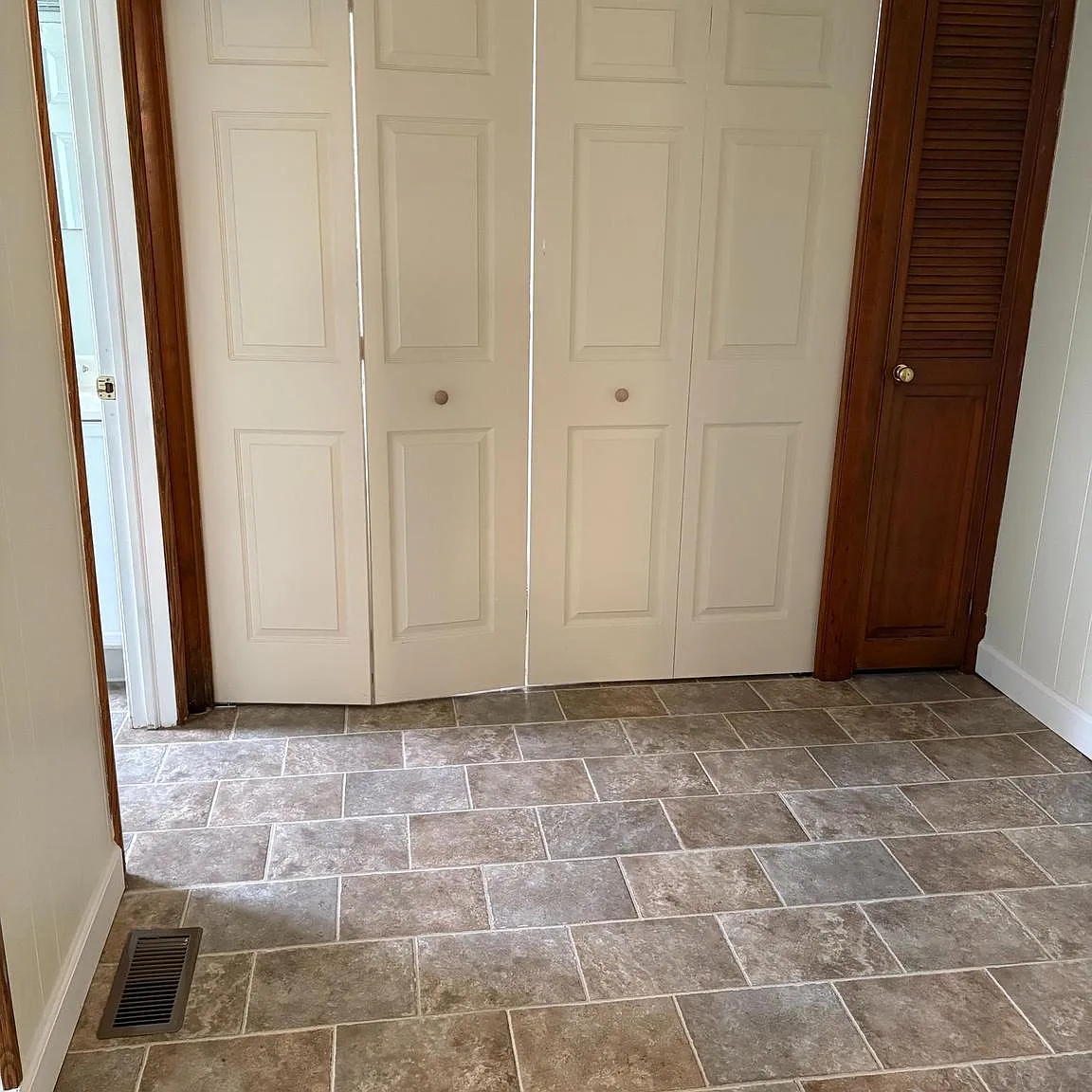 3 bed, 2.5 bath, 1736 sqft, $2,800 — Photo 4