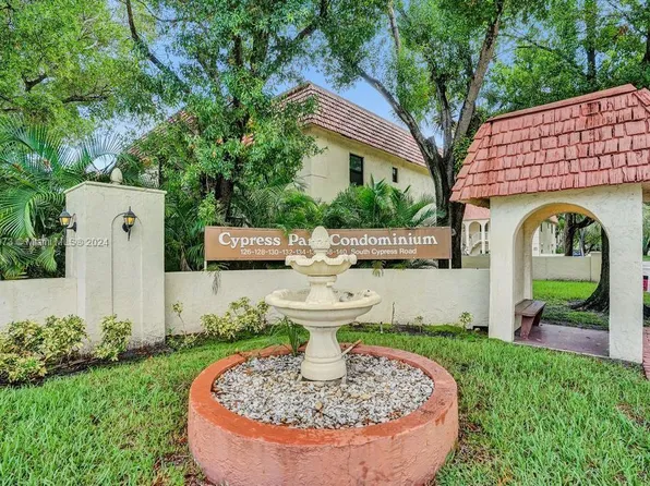 128 S Cypress Rd APT 811, Pompano Beach, FL 33060