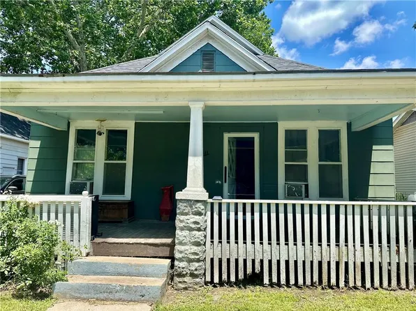 211 E 21st St, Pittsburg, KS 66762
