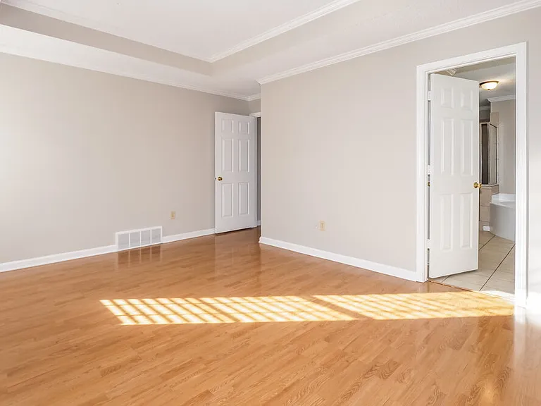 8421 Trinity Rd — Photo 9