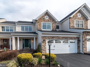 31 Brianna Rd, Holland, PA 18966