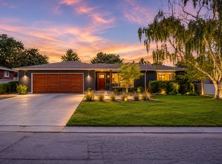 2018 E Twin View Dr S, Salt Lake City, UT 84109