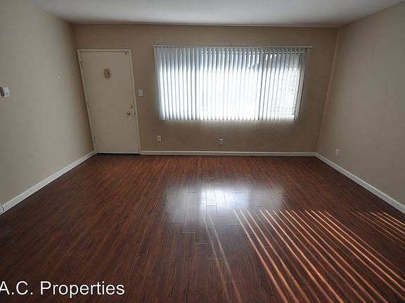 4th image of 10645 Valley Spring Ln #4262627
