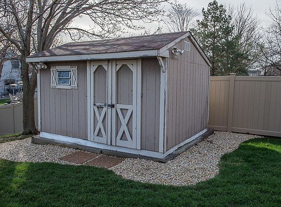 4th image of 1163 Driftwood Ln