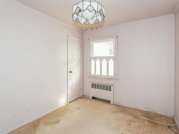 4th image of 3889 Worthmore Dr