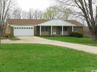 8469 Gibbs Rd, Springport, MI 49284