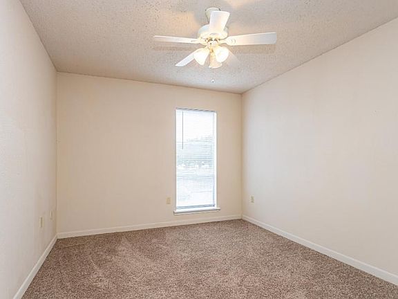 4th image of 7017 Crowder Blvd #125