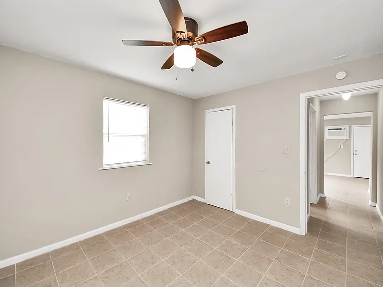3914 Hoffman St #B — Photo 23