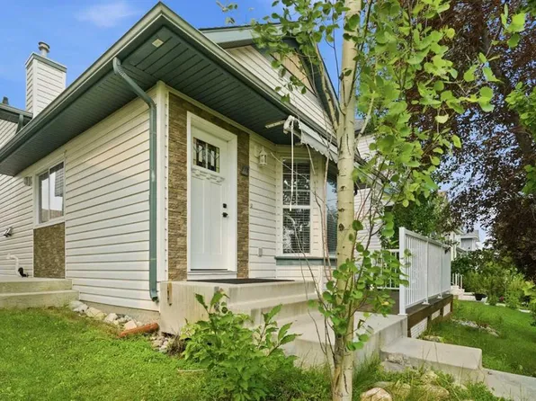 110 S Bridlewood Ave SW, Calgary, AB T2Y 3T1