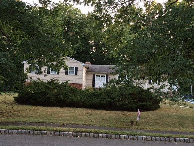 1st image of 20 Goodhart Dr