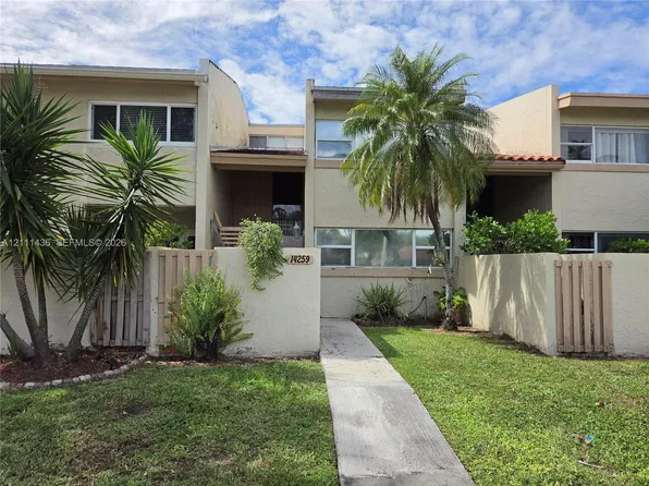 14259 Kendale Lakes Cir, Miami, FL 33183