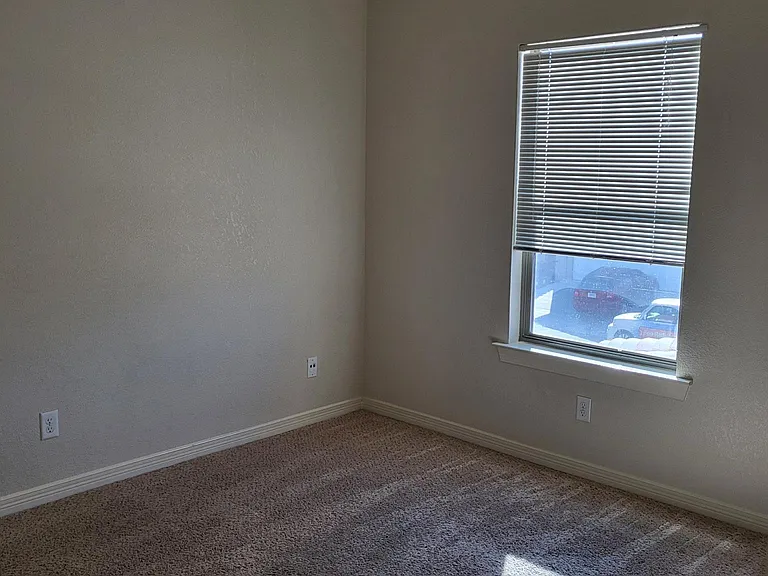 11609 Grotto Bay Ct — Photo 11