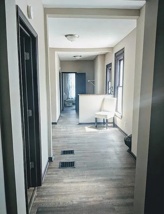 3 bed, 1444 sqft, $1,100 — Photo 4
