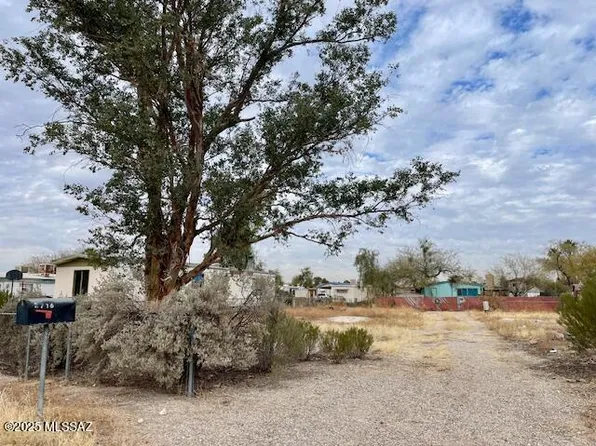 2716 W Golda St, Tucson, AZ 85705
