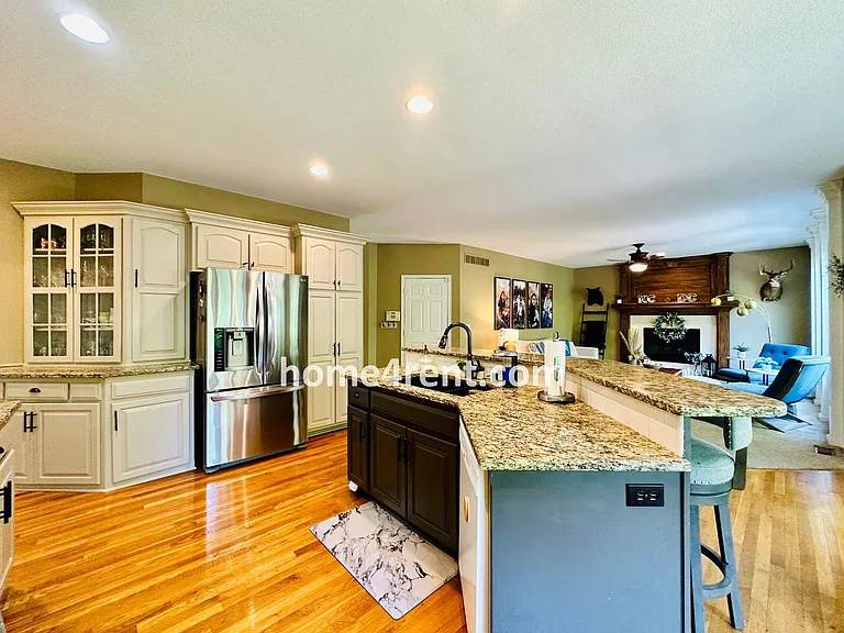 12648 S Hallet St — Photo 24