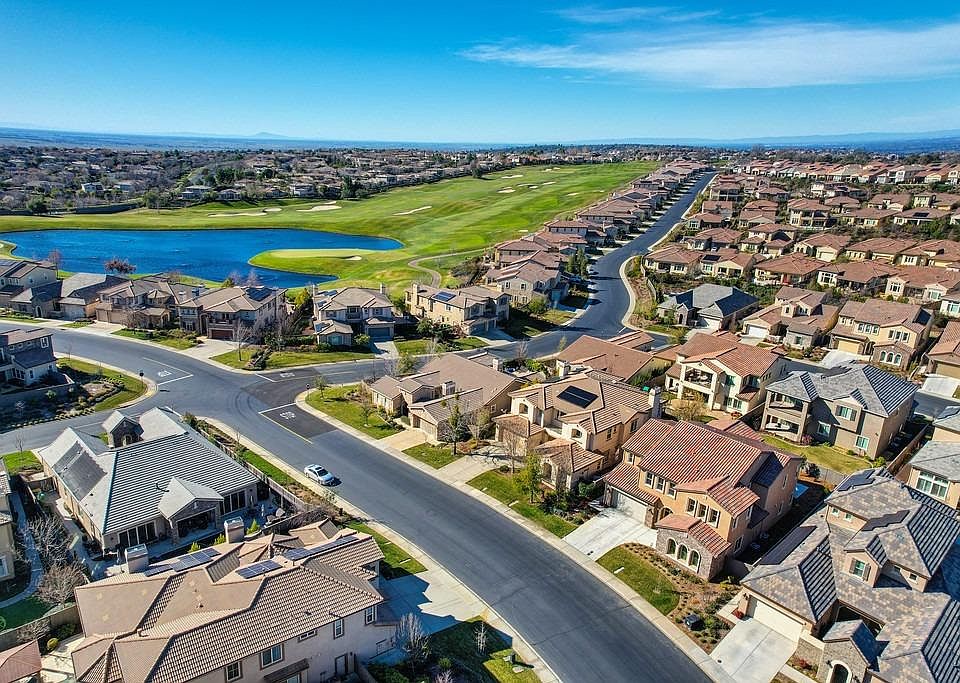 1st image of 2524 Orsay Way
