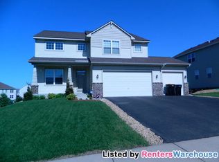 2131 Winterberry Ln, Shakopee, MN 55379