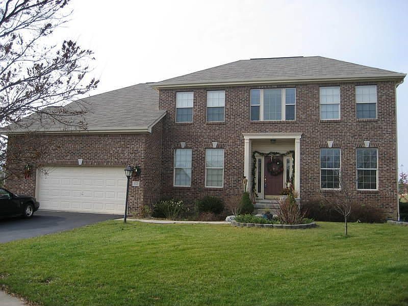 1st image of 512 Chatham Ct