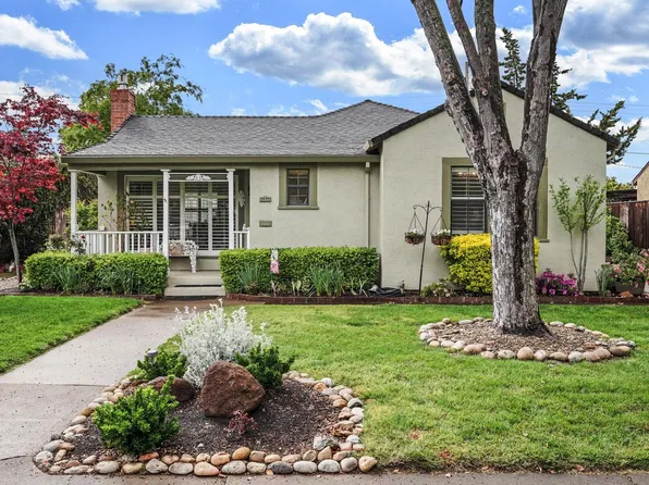 1017 S Pleasant Ave, Lodi, CA 95240