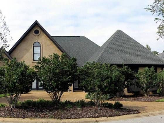 1st image of 1444 River Ro Dr